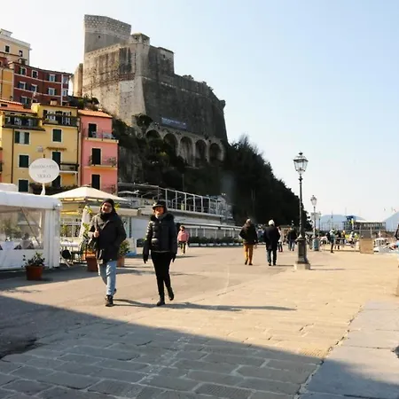 La Finestra Del Pesco * Lerici